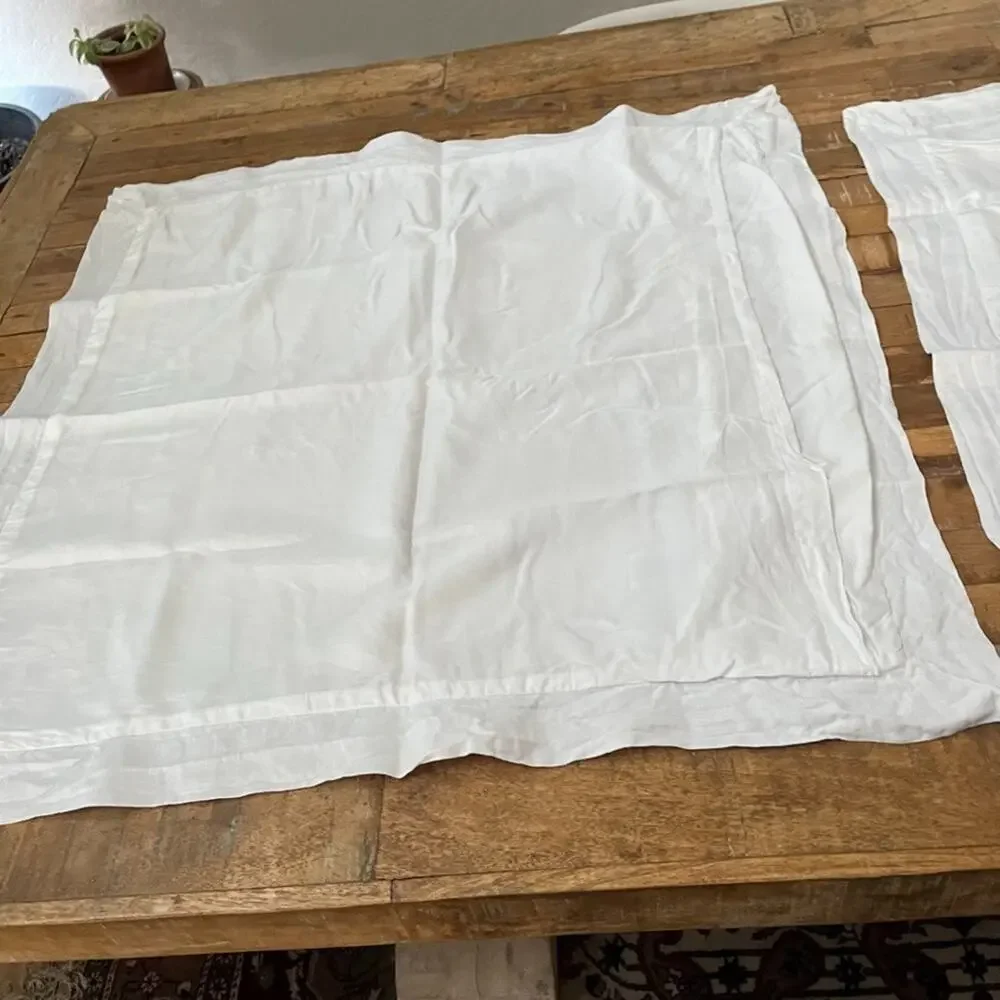 Pottery Barn Euro Shams White Tencel Lyocell & Linen Blend 26x26